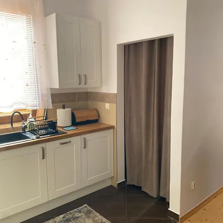 Apartament Cozy Garden Near Krakow - Free Parking