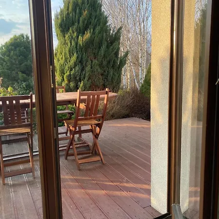 Cozy Garden Near Krakow - Free Parking Apartament *