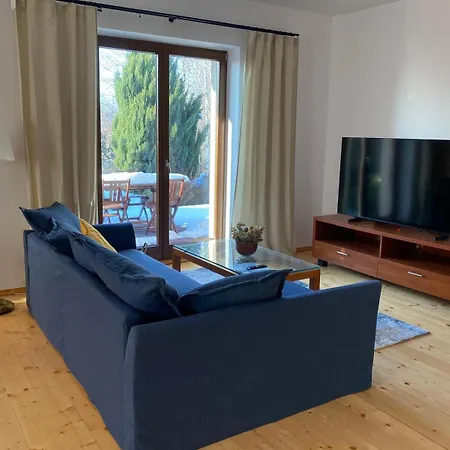 Cozy Garden Near Krakow - Free Parking *